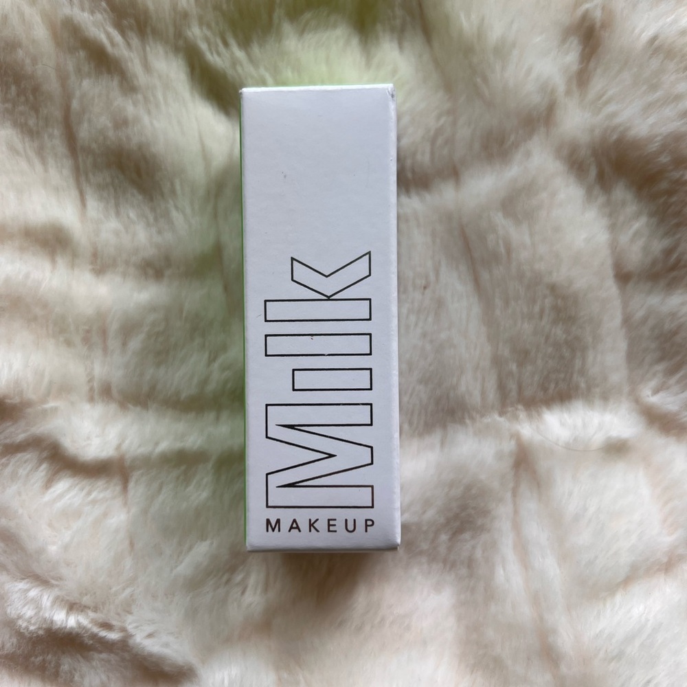Milk Makeup Kush Lip Oil shade Green Dragon (sheer)